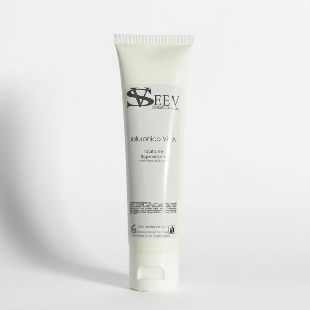 Crema Viso con Acido Ialuronico e Retinolo